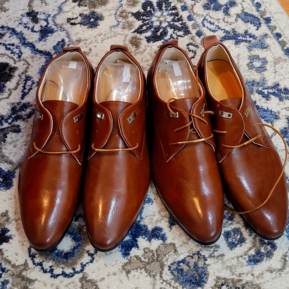 Shoes - Picture 1 of 2